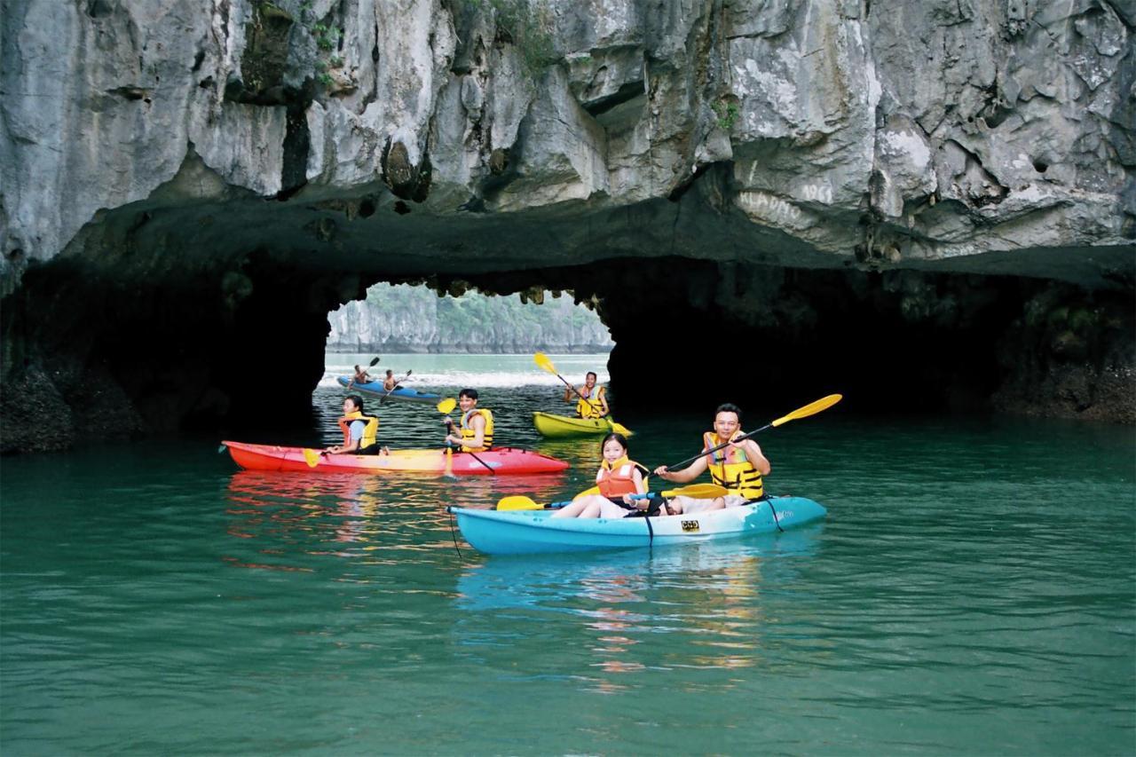 Zo Brother Ha Long Hostel Zewnętrze zdjęcie